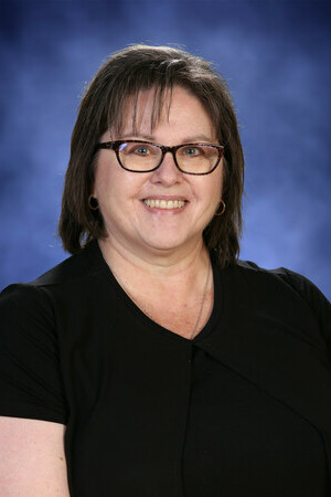 Photo of Rhonda Varga